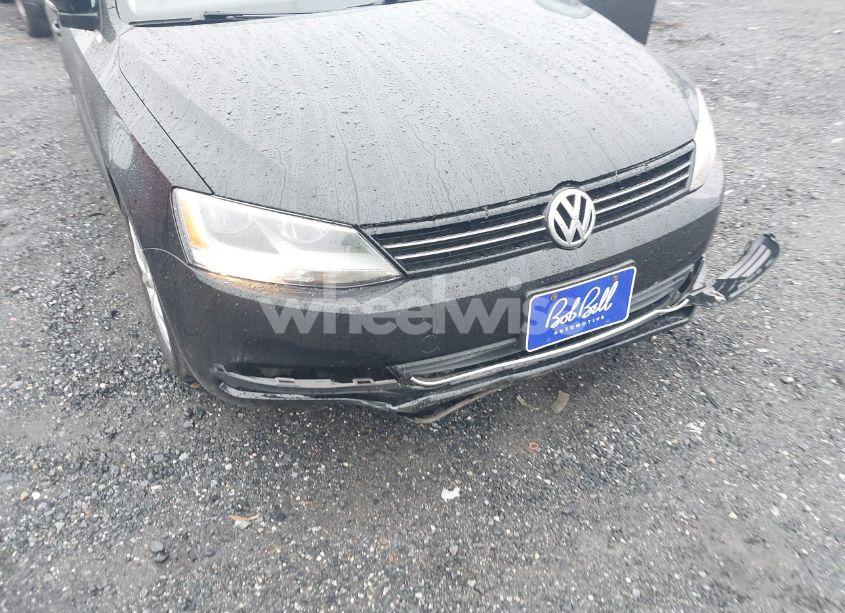 Photo 6 of 2014 Volkswagen Jetta 1.8T SE (VIN 3VWB17AJ3EM434808)