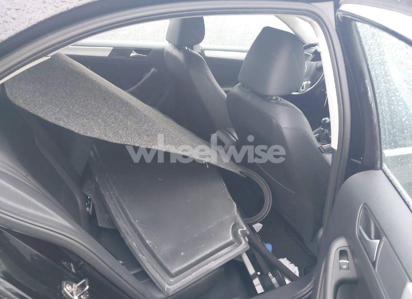 Photo 8 of 2014 Volkswagen Jetta 1.8T SE (VIN 3VWB17AJ3EM434808)