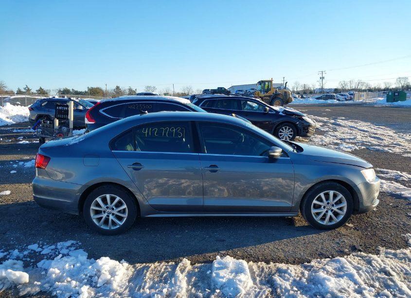 Photo 13 of 2014 Volkswagen Jetta 1.8T SE (VIN 3VWB17AJ4EM221320)
