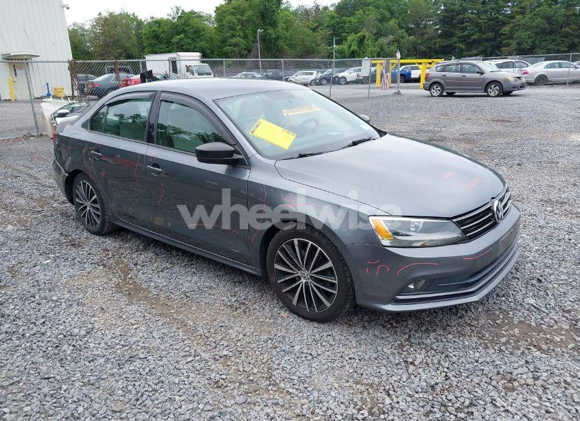 2016 Volkswagen Jetta 1.8T SPORT (VIN 3VWB17AJ4GM393205) main photo