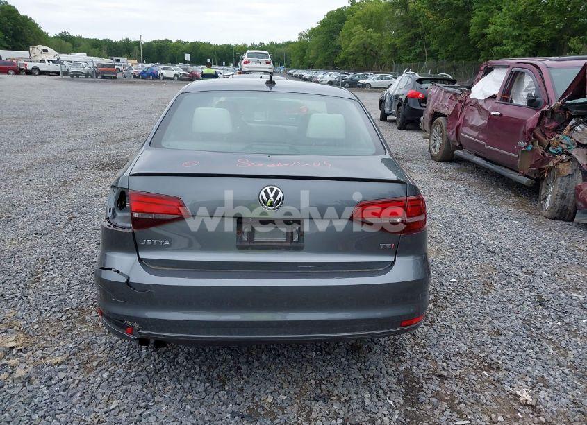 Photo 16 of 2016 Volkswagen Jetta 1.8T SPORT (VIN 3VWB17AJ4GM393205)