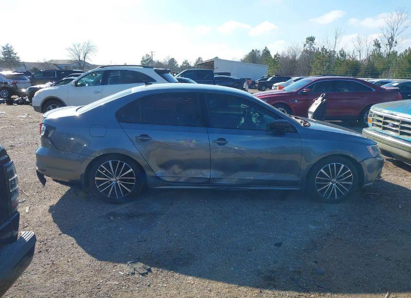 Photo 13 of 2016 Volkswagen Jetta 1.8T SPORT (VIN 3VWB17AJ4GM393284)