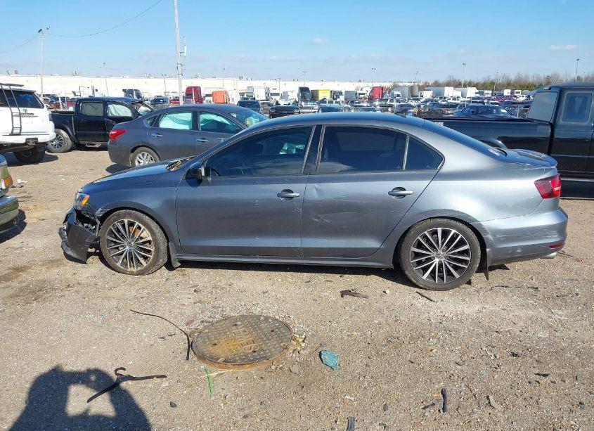 Photo 14 of 2016 Volkswagen Jetta 1.8T SPORT (VIN 3VWB17AJ4GM393284)