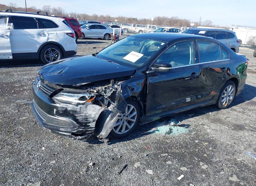 Photo 2 of 2014 Volkswagen Jetta 1.8T SE (VIN 3VWB17AJ5EM417024)