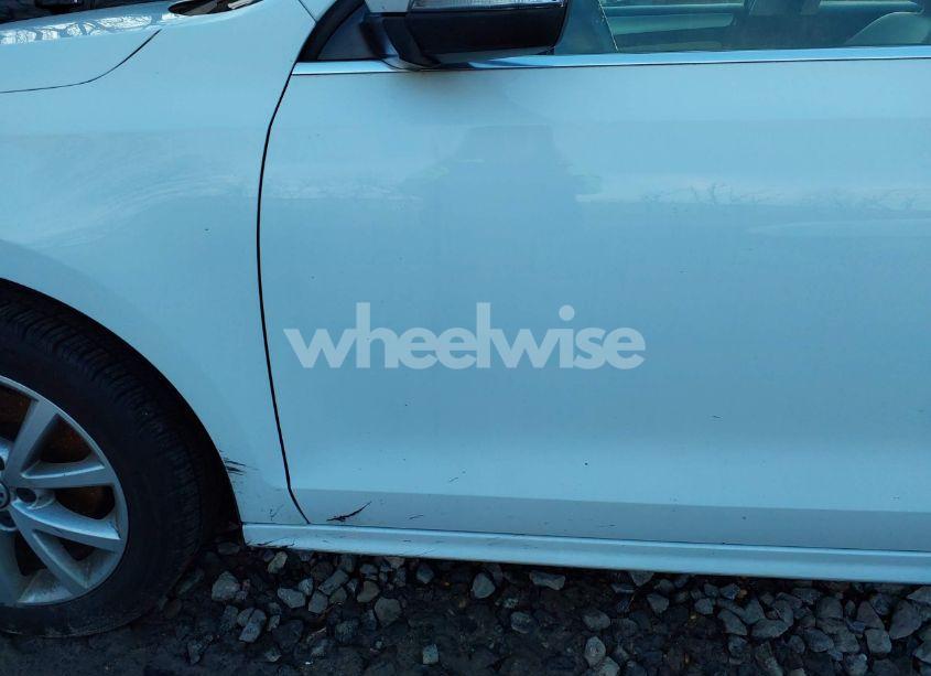 Photo 12 of 2014 Volkswagen Jetta 1.8T SE (VIN 3VWB17AJ8EM422931)