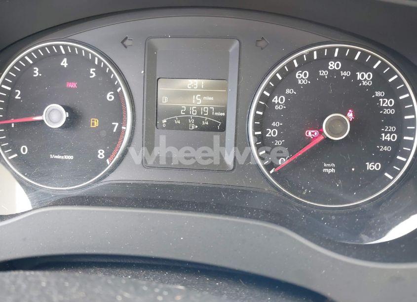 Photo 7 of 2014 Volkswagen Jetta 1.8T SE (VIN 3VWB17AJ8EM422931)