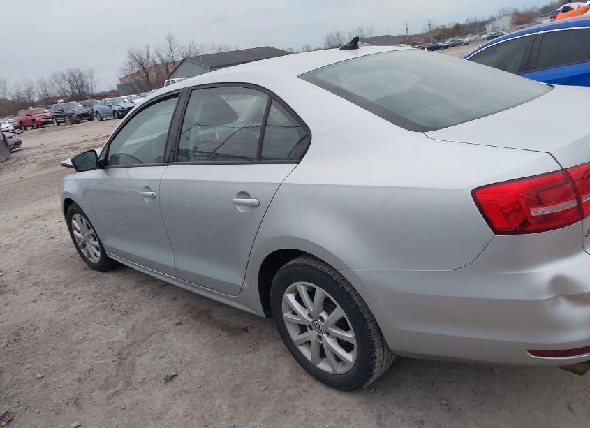 Photo 14 of 2015 Volkswagen Jetta 1.8T SE (VIN 3VWB17AJ8FM425491)