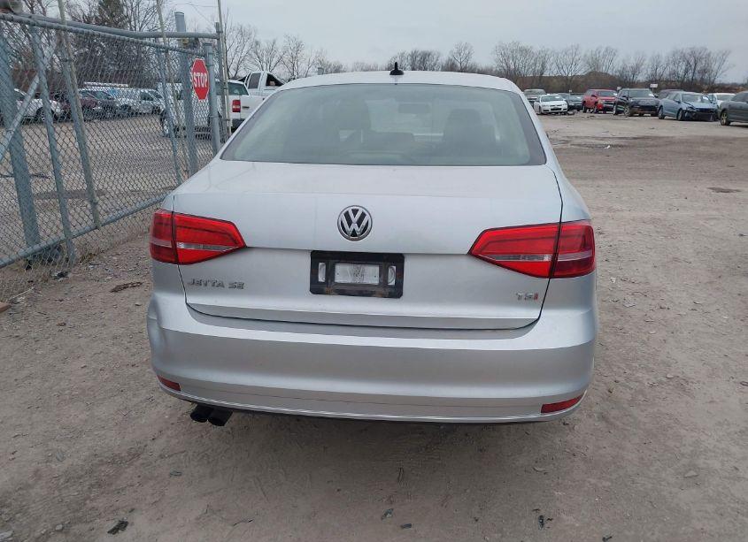 Photo 16 of 2015 Volkswagen Jetta 1.8T SE (VIN 3VWB17AJ8FM425491)