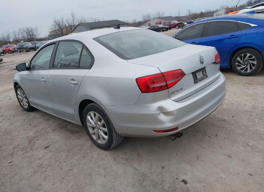 Photo 3 of 2015 Volkswagen Jetta 1.8T SE (VIN 3VWB17AJ8FM425491)