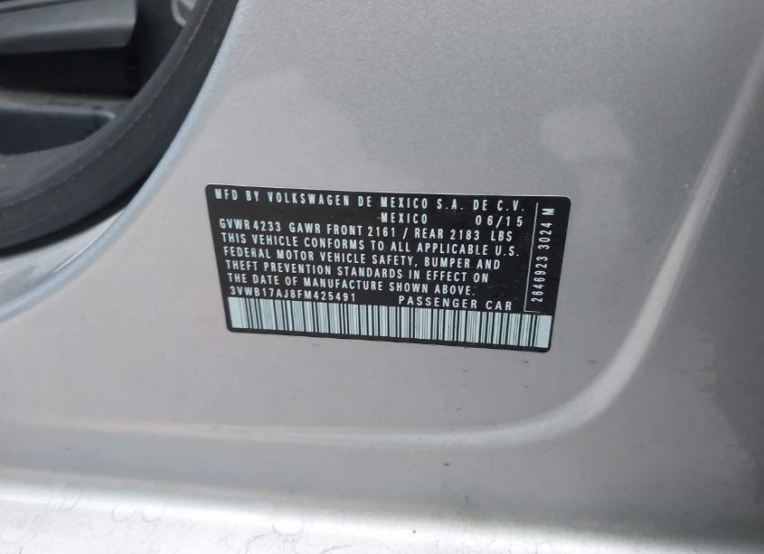 Photo 9 of 2015 Volkswagen Jetta 1.8T SE (VIN 3VWB17AJ8FM425491)