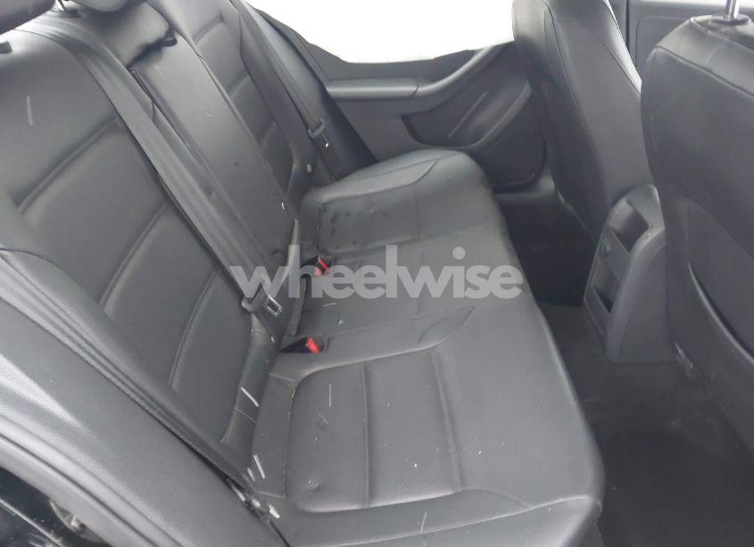 Photo 8 of 2017 Volkswagen Jetta 1.4T SE (VIN 3VWB67AJ1HM220857)