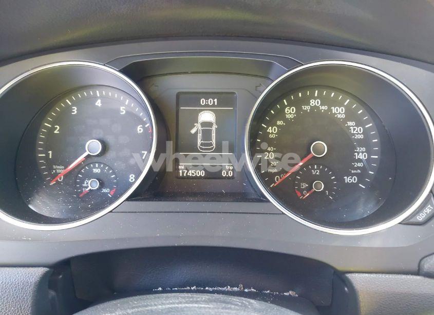 Photo 7 of 2017 Volkswagen Jetta 1.4T SE (VIN 3VWB67AJ2HM287760)