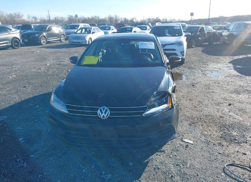 Photo 12 of 2017 Volkswagen Jetta 1.4T SE (VIN 3VWB67AJ2HM298211)
