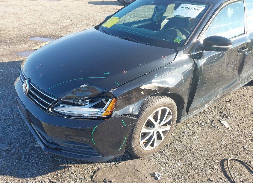 Photo 6 of 2017 Volkswagen Jetta 1.4T SE (VIN 3VWB67AJ2HM298211)