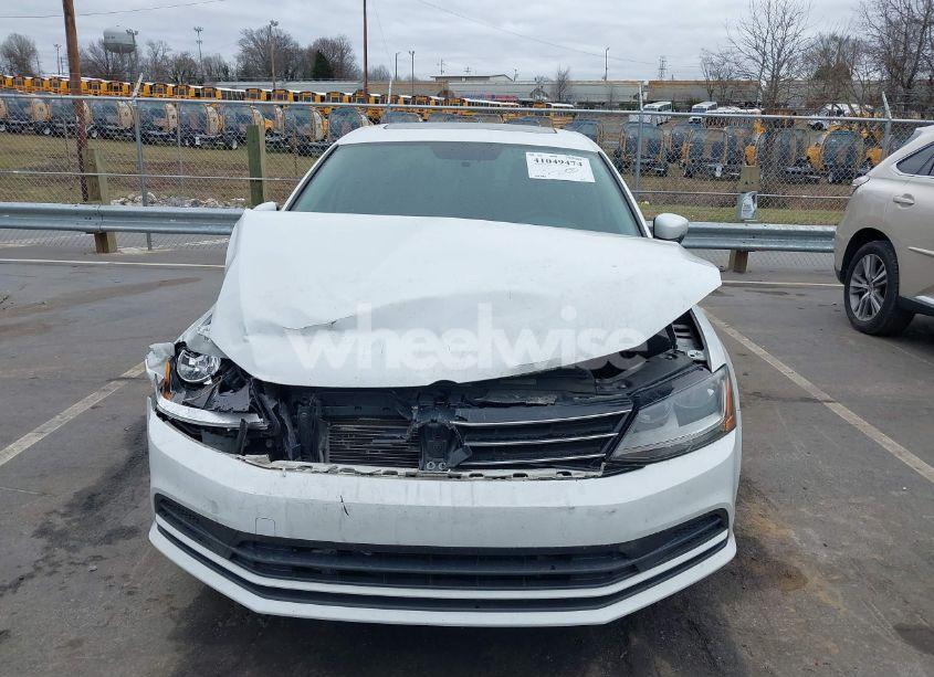 Photo 11 of 2017 Volkswagen Jetta 1.4T SE (VIN 3VWB67AJ2HM332213)