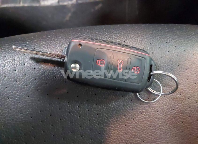 Photo 11 of 2017 Volkswagen Jetta 1.4T SE (VIN 3VWB67AJ4HM203907)