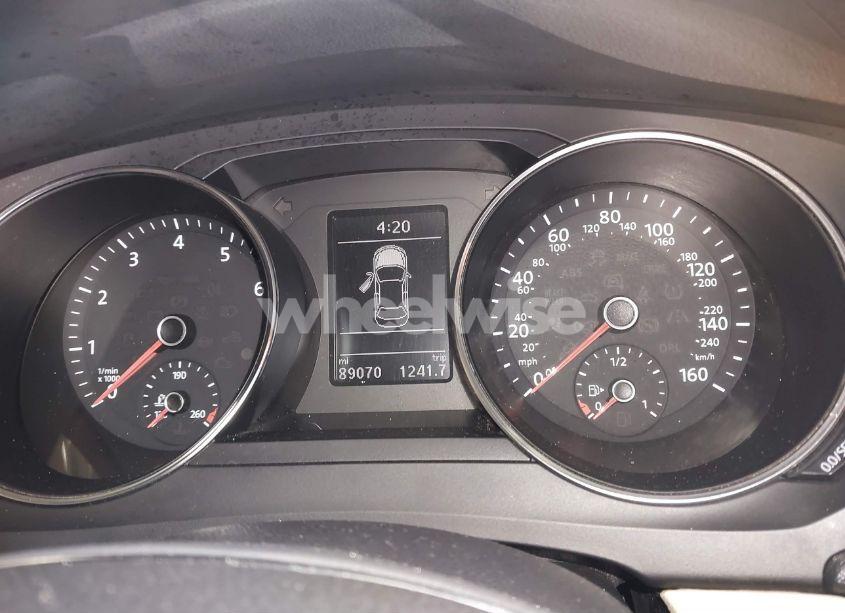 Photo 7 of 2017 Volkswagen Jetta 1.4T SE (VIN 3VWB67AJ4HM303036)