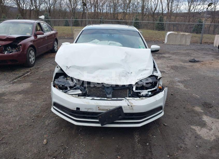 Photo 12 of 2017 Volkswagen Jetta 1.4T SE (VIN 3VWB67AJ4HM326218)