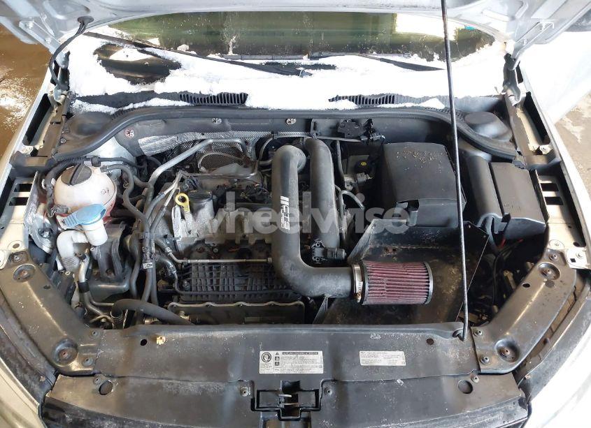 Photo 10 of 2016 Volkswagen Jetta 1.4T SE (VIN 3VWB67AJ5GM294149)