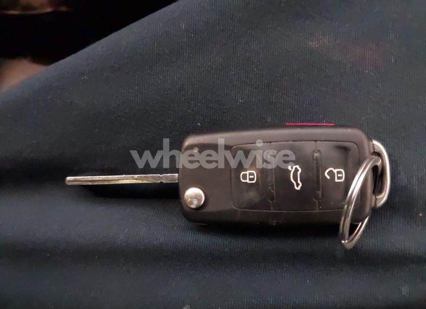 Photo 11 of 2016 Volkswagen Jetta 1.4T SE (VIN 3VWB67AJ5GM294149)