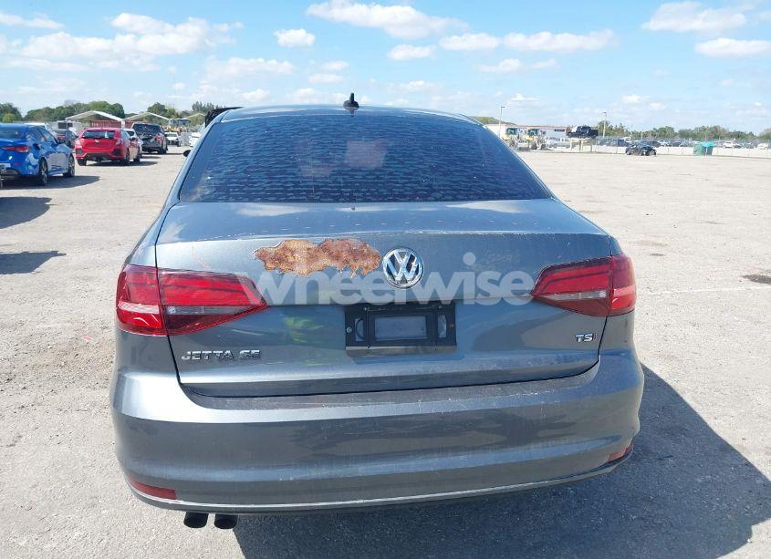 Photo 17 of 2017 Volkswagen Jetta 1.4T SE (VIN 3VWB67AJ5HM277501)