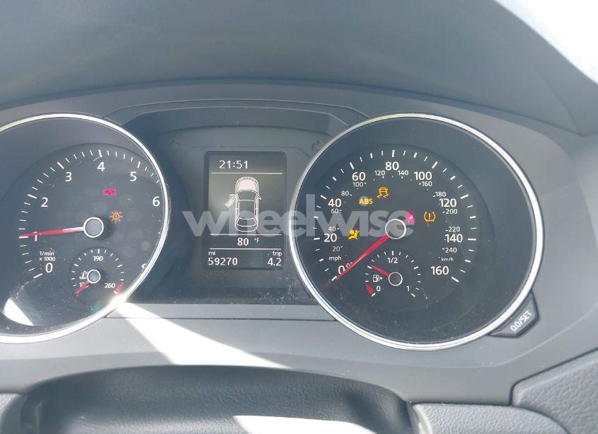 Photo 7 of 2017 Volkswagen Jetta 1.4T SE (VIN 3VWB67AJ5HM277501)