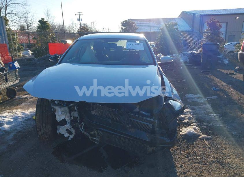 Photo 12 of 2017 Volkswagen Jetta 1.4T SE (VIN 3VWB67AJ6HM339729)