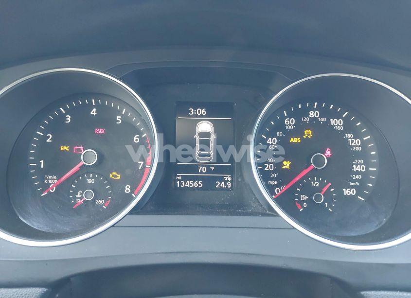 Photo 7 of 2017 Volkswagen Jetta 1.4T SE (VIN 3VWB67AJ6HM398585)