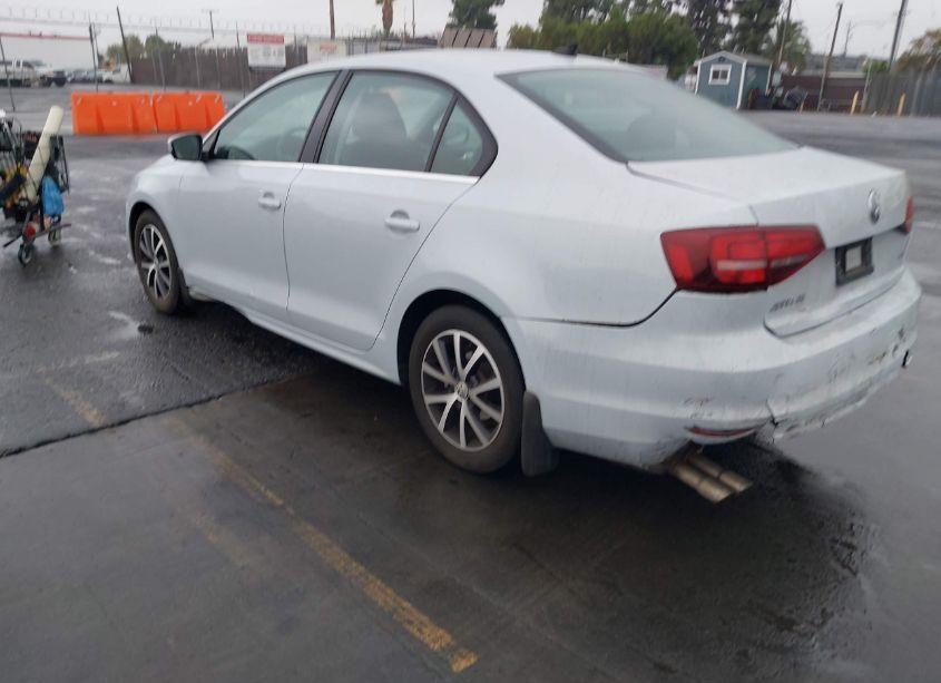 Photo 3 of 2017 Volkswagen Jetta 1.4T SE (VIN 3VWB67AJ6HM401520)