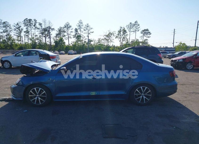 Photo 14 of 2016 Volkswagen Jetta 1.4T SE (VIN 3VWB67AJ8GM354134)