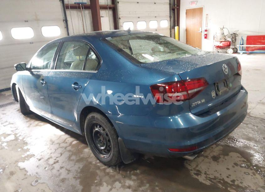 Photo 3 of 2017 Volkswagen Jetta 1.4T SE (VIN 3VWB67AJ8HM317537)