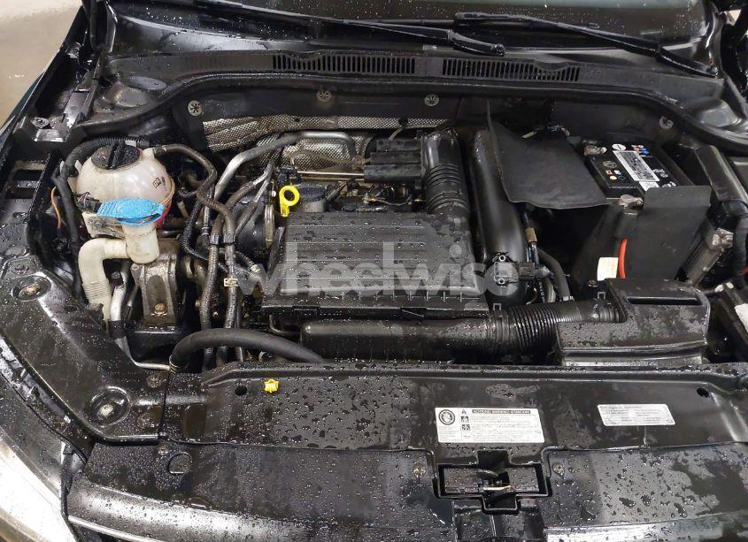 Photo 10 of 2017 Volkswagen Jetta 1.4T SE (VIN 3VWB67AJ9HM302416)