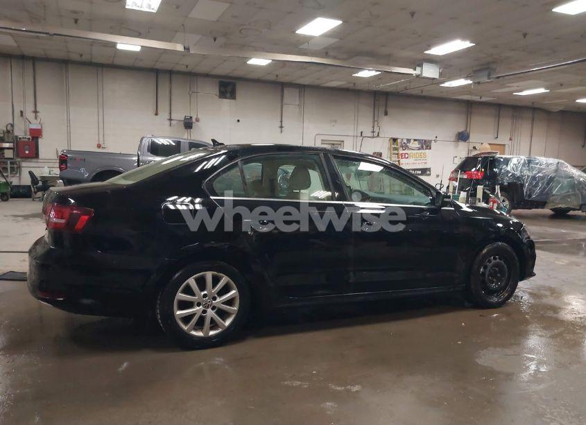 Photo 13 of 2017 Volkswagen Jetta 1.4T SE (VIN 3VWB67AJ9HM302416)
