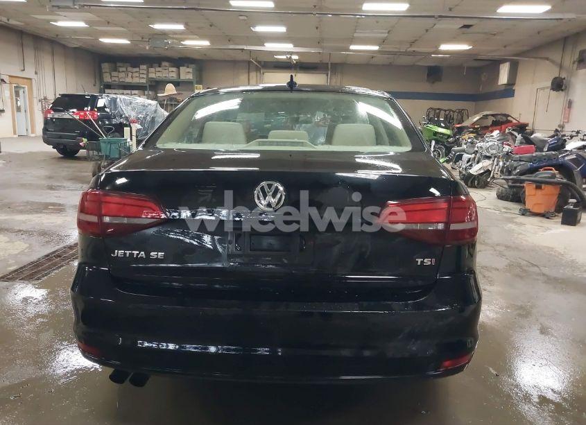 Photo 16 of 2017 Volkswagen Jetta 1.4T SE (VIN 3VWB67AJ9HM302416)