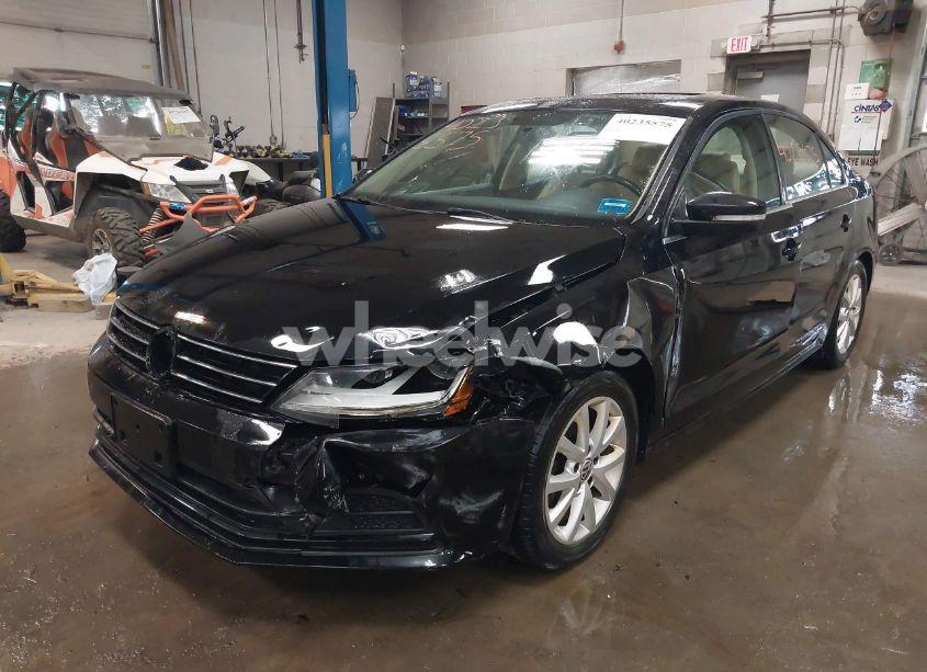 Photo 6 of 2017 Volkswagen Jetta 1.4T SE (VIN 3VWB67AJ9HM302416)