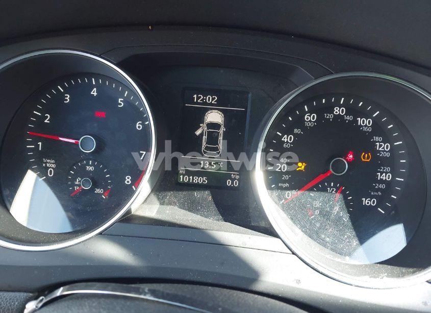 Photo 7 of 2017 Volkswagen Jetta 1.4T SE (VIN 3VWB67AJXHM280992)