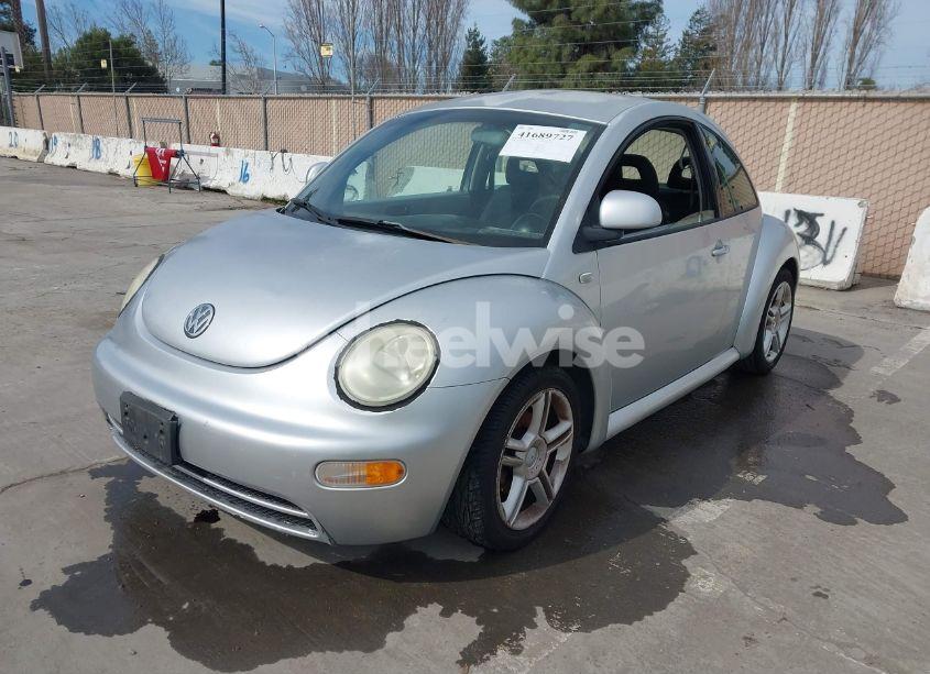Photo 2 of 2000 Volkswagen New BEETLE GL (VIN 3VWBA21CXYM405122)