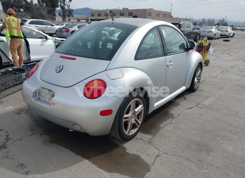 Photo 4 of 2000 Volkswagen New BEETLE GL (VIN 3VWBA21CXYM405122)