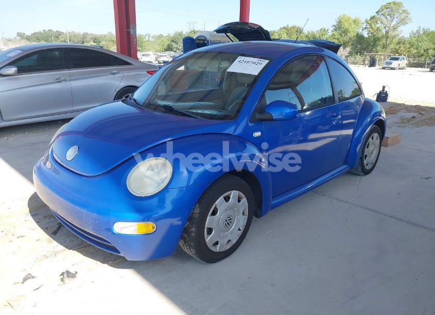 Photo 2 of 2001 Volkswagen New BEETLE GL (VIN 3VWBB21C51M471855)