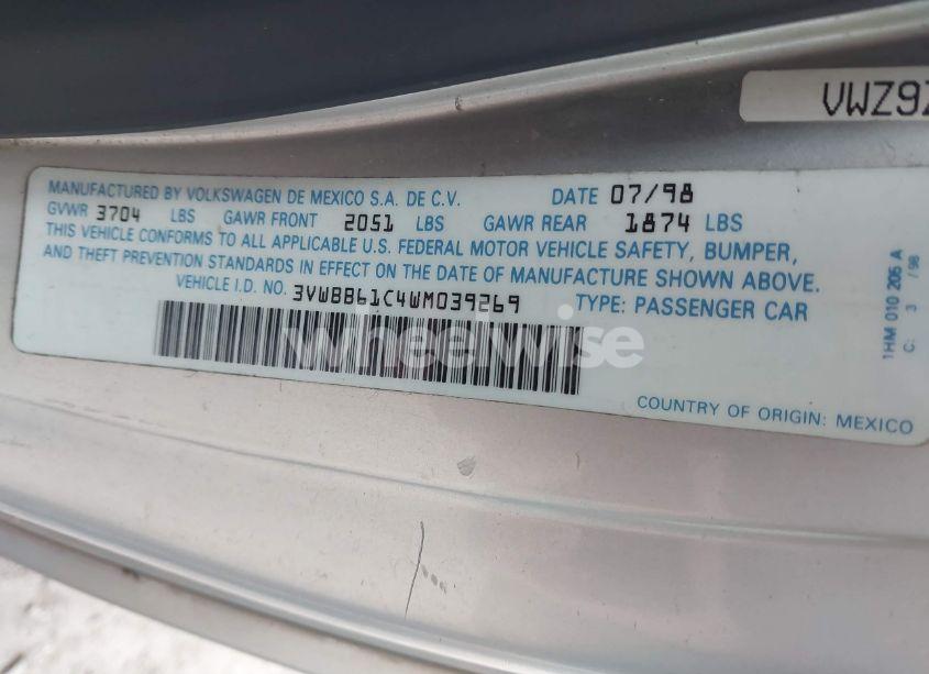 Photo 9 of 1998 Volkswagen New BEETLE (VIN 3VWBB61C4WM039269)