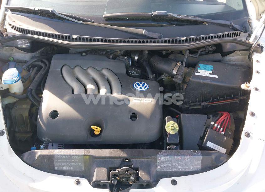 Photo 10 of 1998 Volkswagen New BEETLE (VIN 3VWBB61C6WM018598)