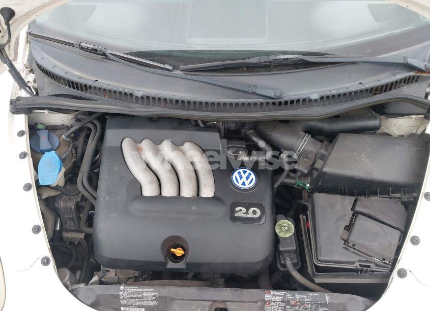 Photo 10 of 2003 Volkswagen New BEETLE GL (VIN 3VWBK21C33M403802)