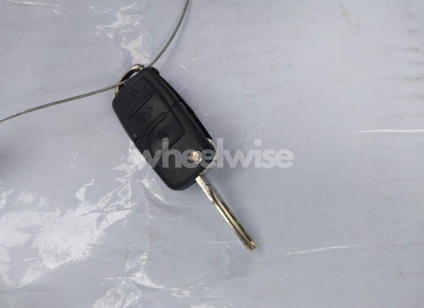 Photo 11 of 2003 Volkswagen New BEETLE GL (VIN 3VWBK21C33M403802)