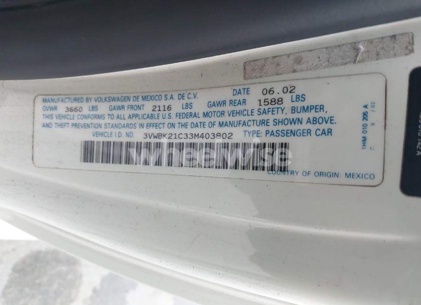 Photo 9 of 2003 Volkswagen New BEETLE GL (VIN 3VWBK21C33M403802)