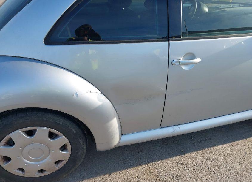 Photo 6 of 2003 Volkswagen New BEETLE GL (VIN 3VWBK21C73M441386)