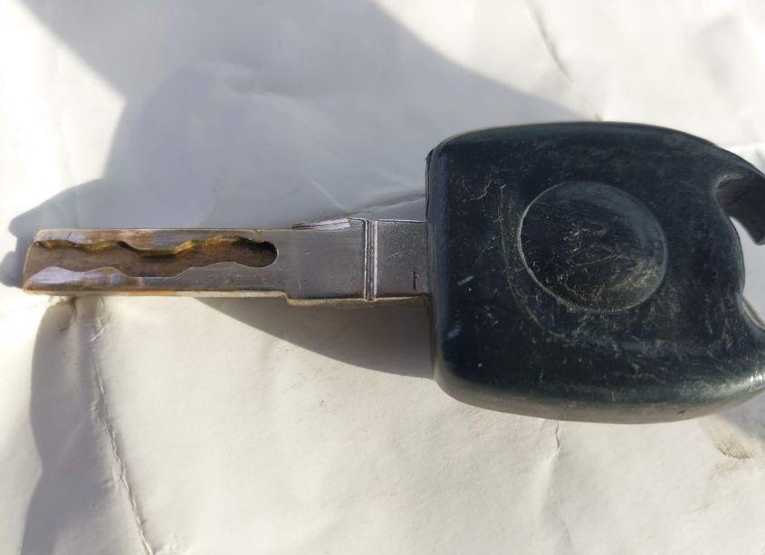 Photo 11 of 2003 Volkswagen New BEETLE GL (VIN 3VWBK21CX3M406311)