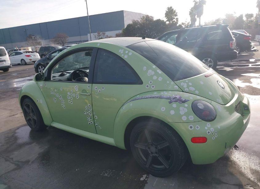Photo 3 of 2003 Volkswagen New BEETLE GL (VIN 3VWBK21CX3M406311)