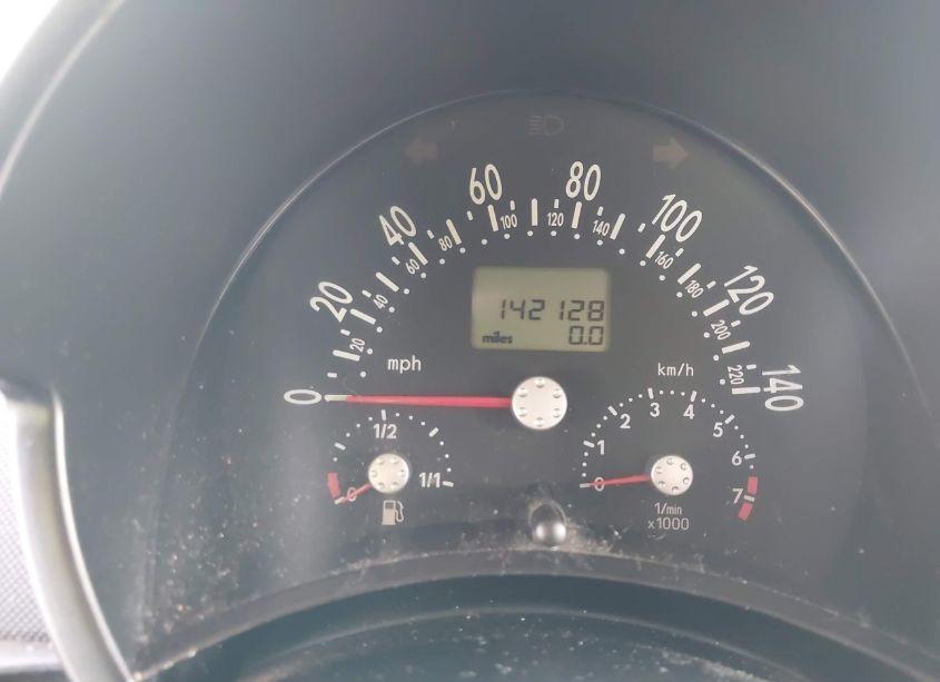 Photo 7 of 2003 Volkswagen New BEETLE GL (VIN 3VWBK21CX3M406311)