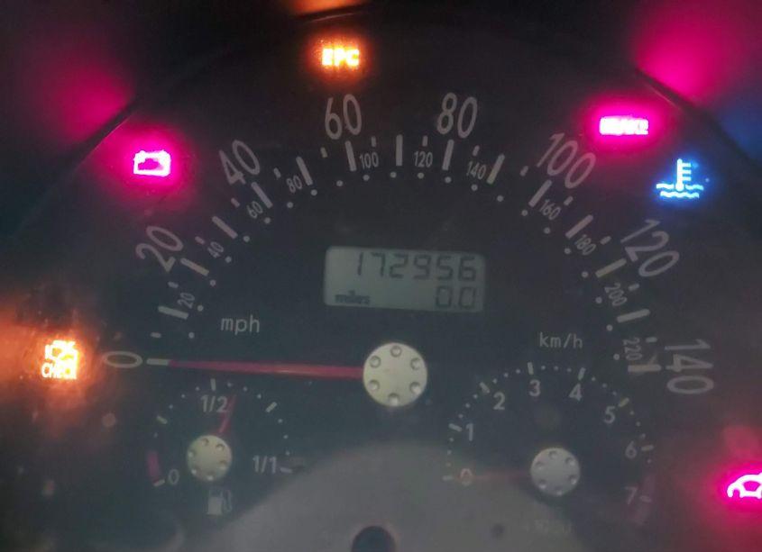 Photo 7 of 2003 Volkswagen New BEETLE GL (VIN 3VWBK21CX3M422038)