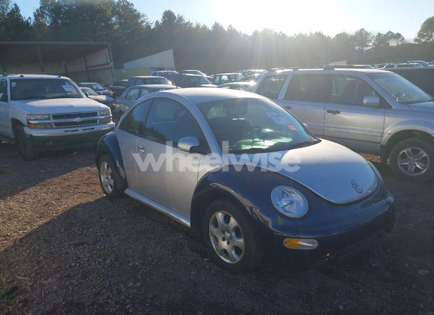 2004 Volkswagen New BEETLE GL (VIN 3VWBK31C24M405936) main photo